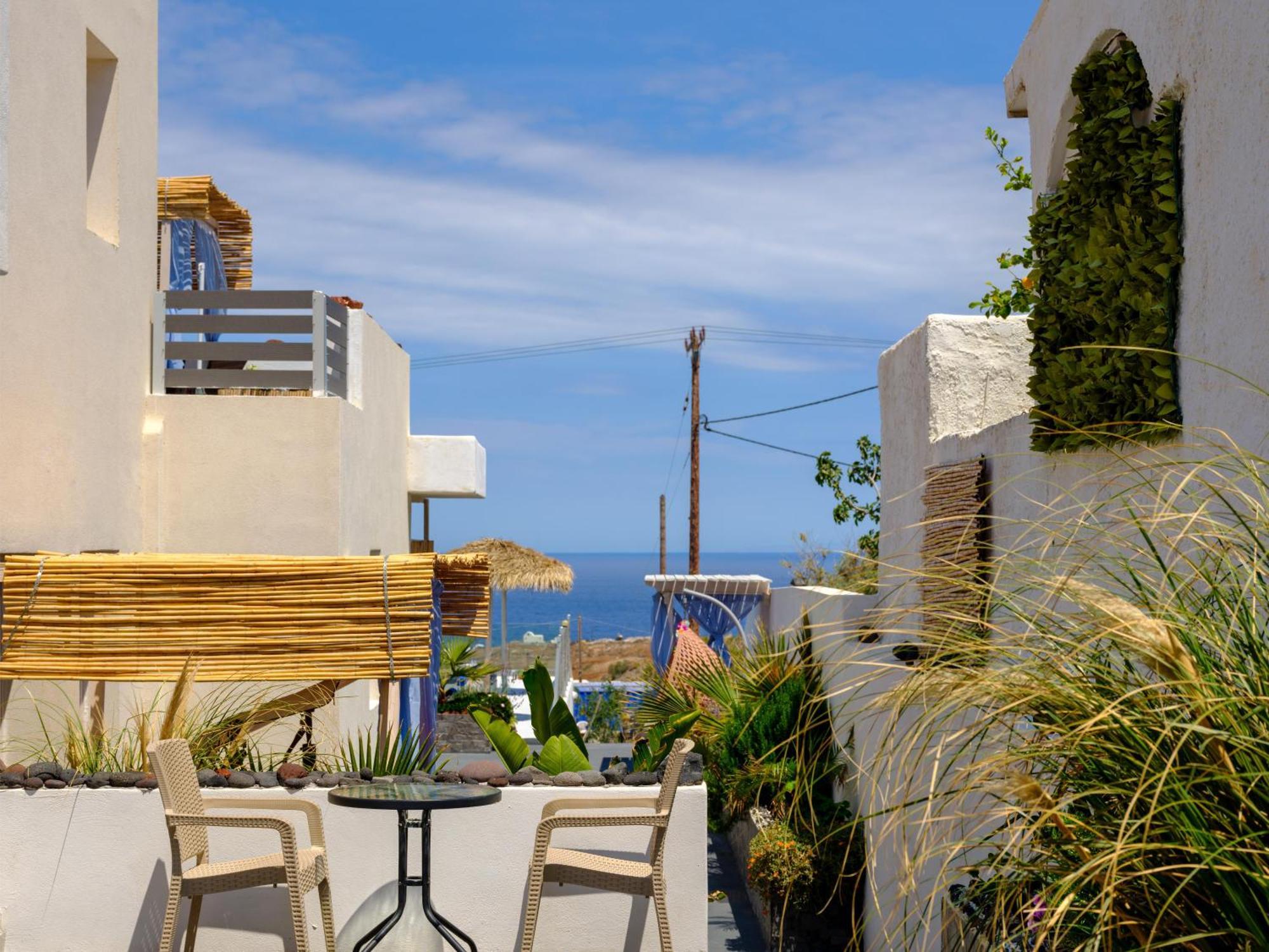 Nalu Suites Fira  Exterior photo